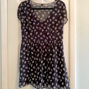 Forever 21 floral mini dress
